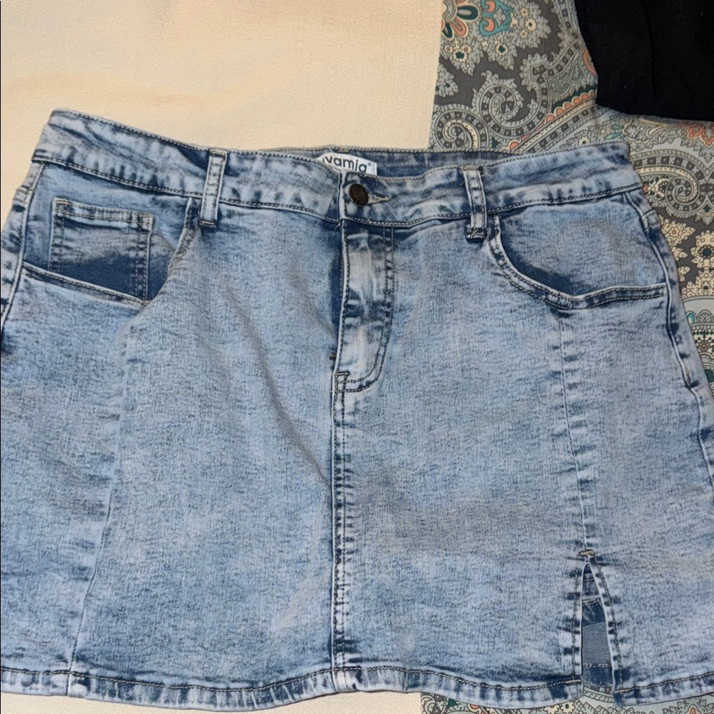 Light Wash Denim Mini Skirt - Blue skort